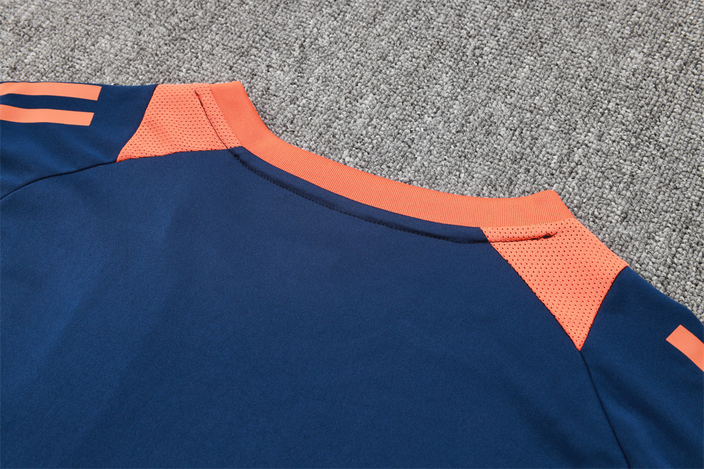 Manchester United Training Short sleeve Jersey 24/25