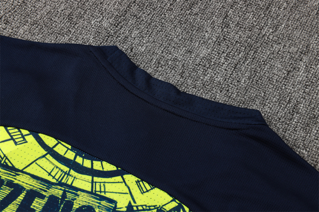 Manchester City Training Jersey 24/25