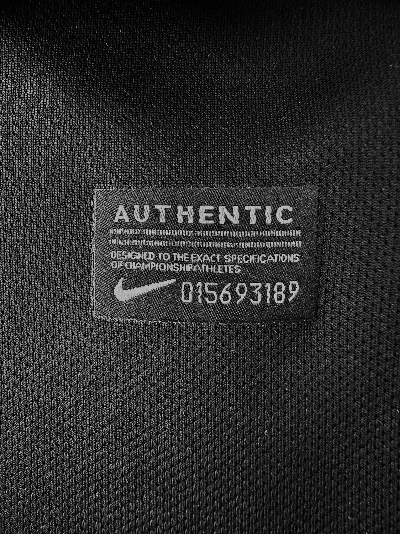 Brazil Black Retro Jersey 2013/14