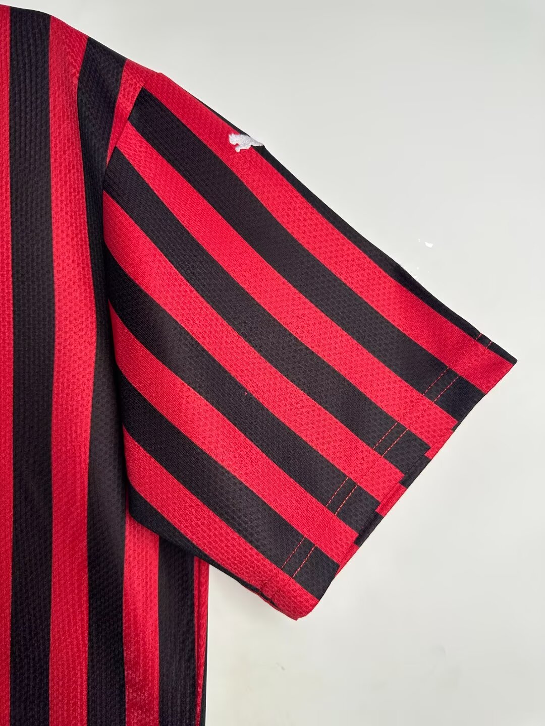 AC Milan Home Soccer Jersey 19/20
