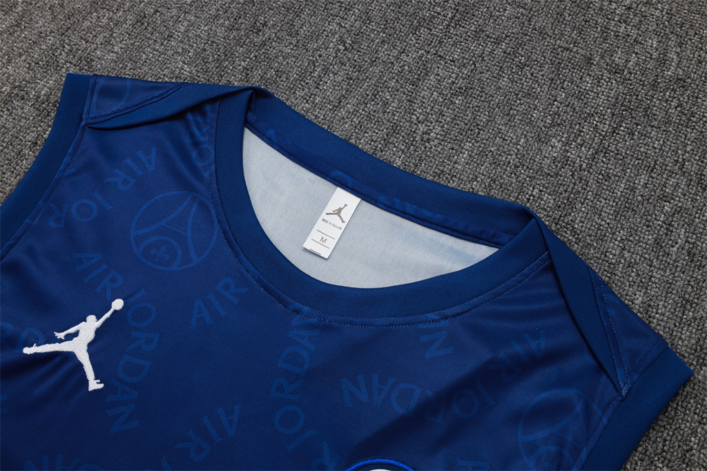 Paris Saint Germain Training Jersey 24/25