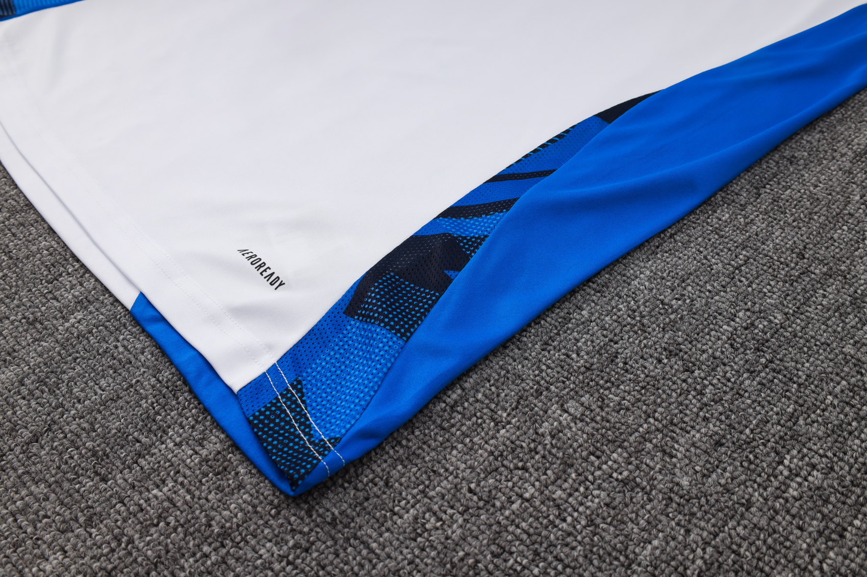 Italy Training Jersey 24/25