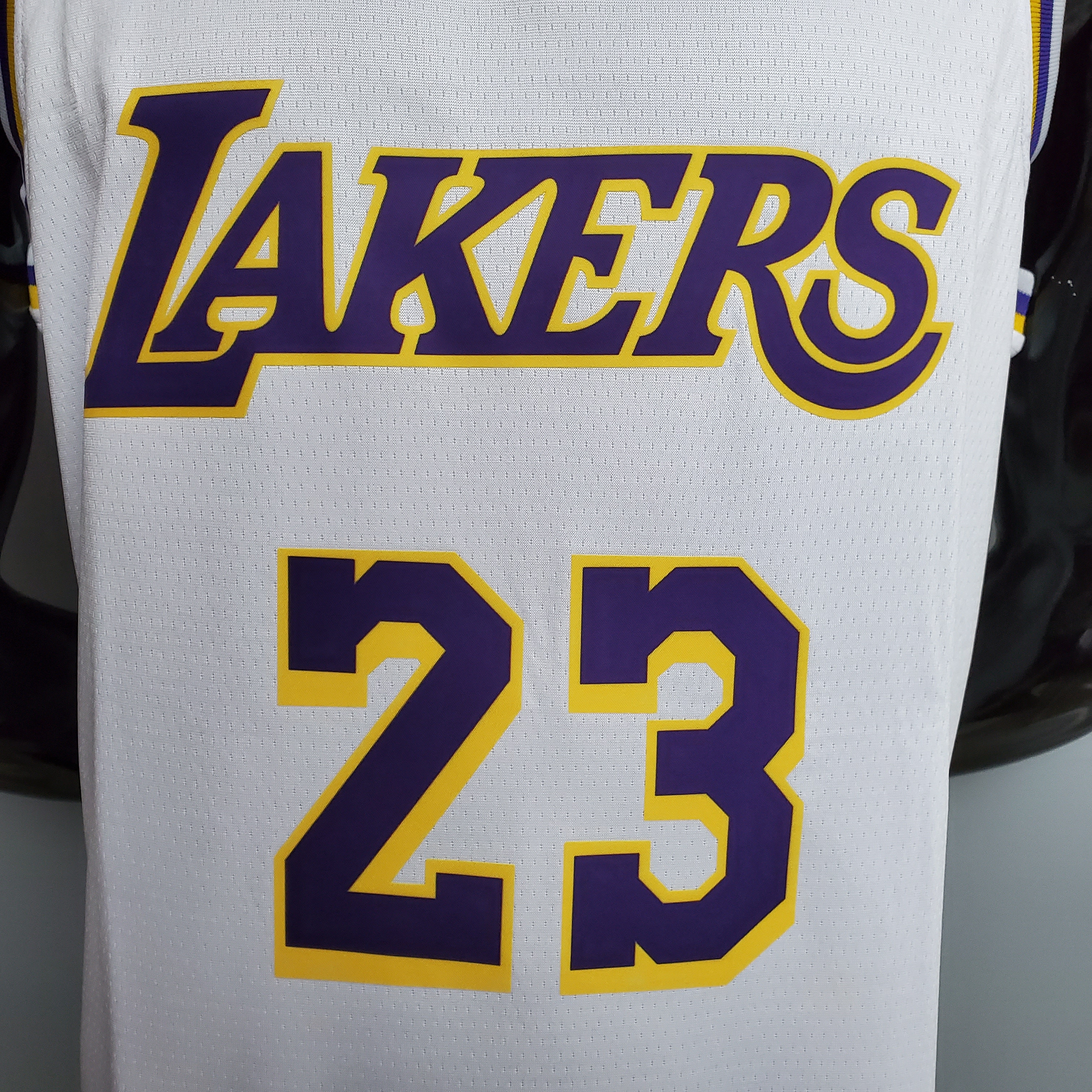 LeBron James Los Angeles Lakers 2020/21 Swingman Jersey White