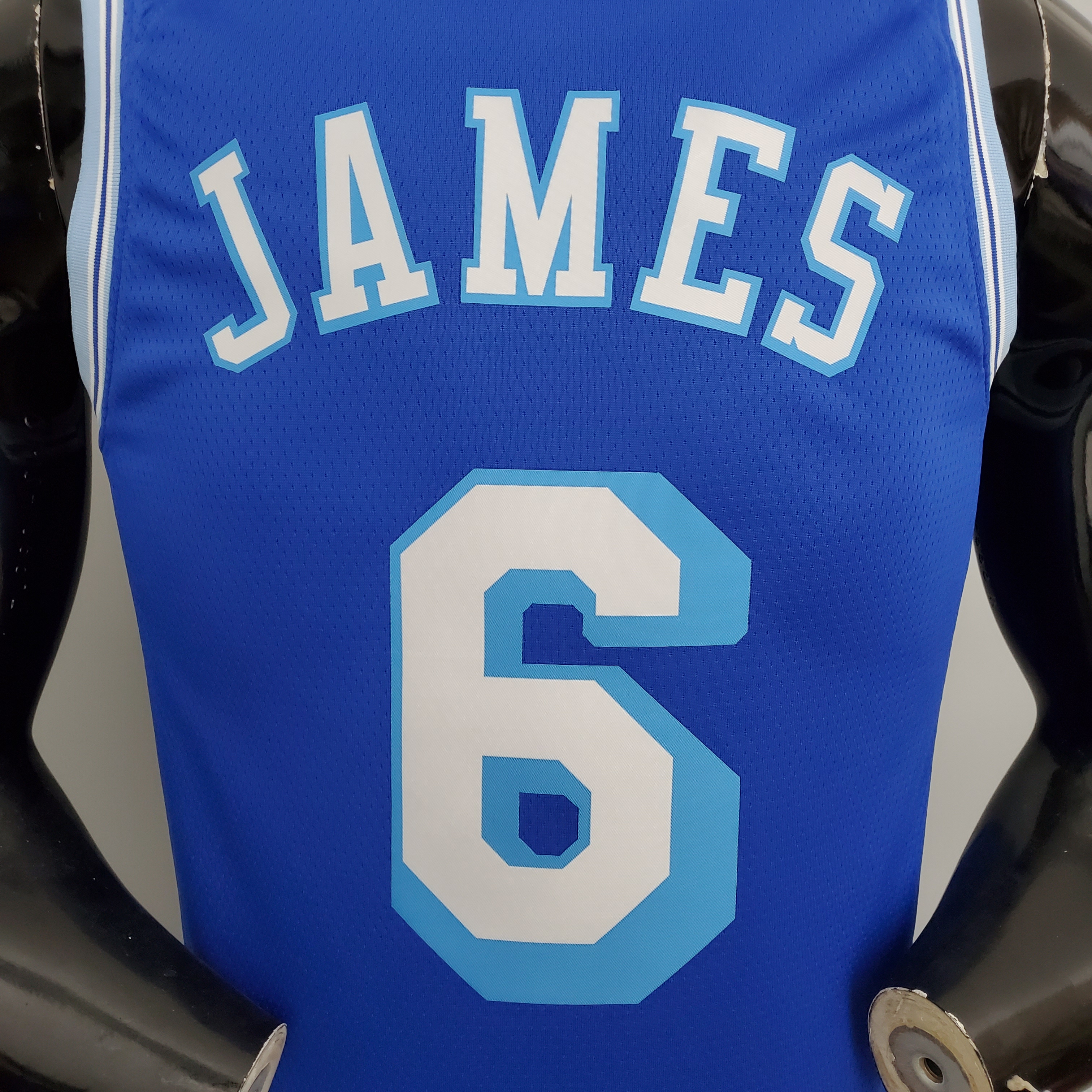 LeBron James #6 Los Angeles Lakers 2020/21 Swingman Jersey Retro Blue