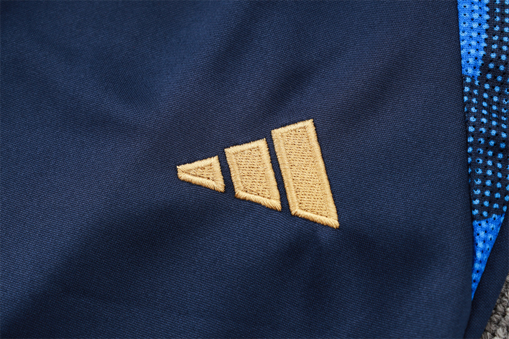 Italy Training Short sleeve Suit 24/25