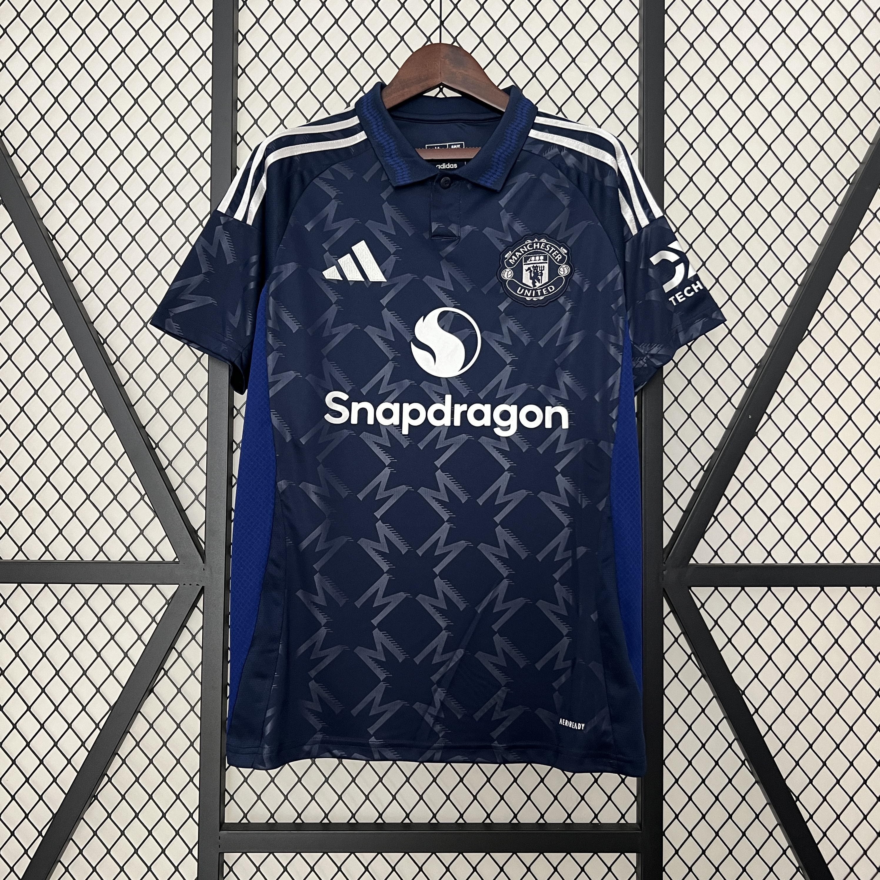 Manchester United Man Away Jersey 24/25
