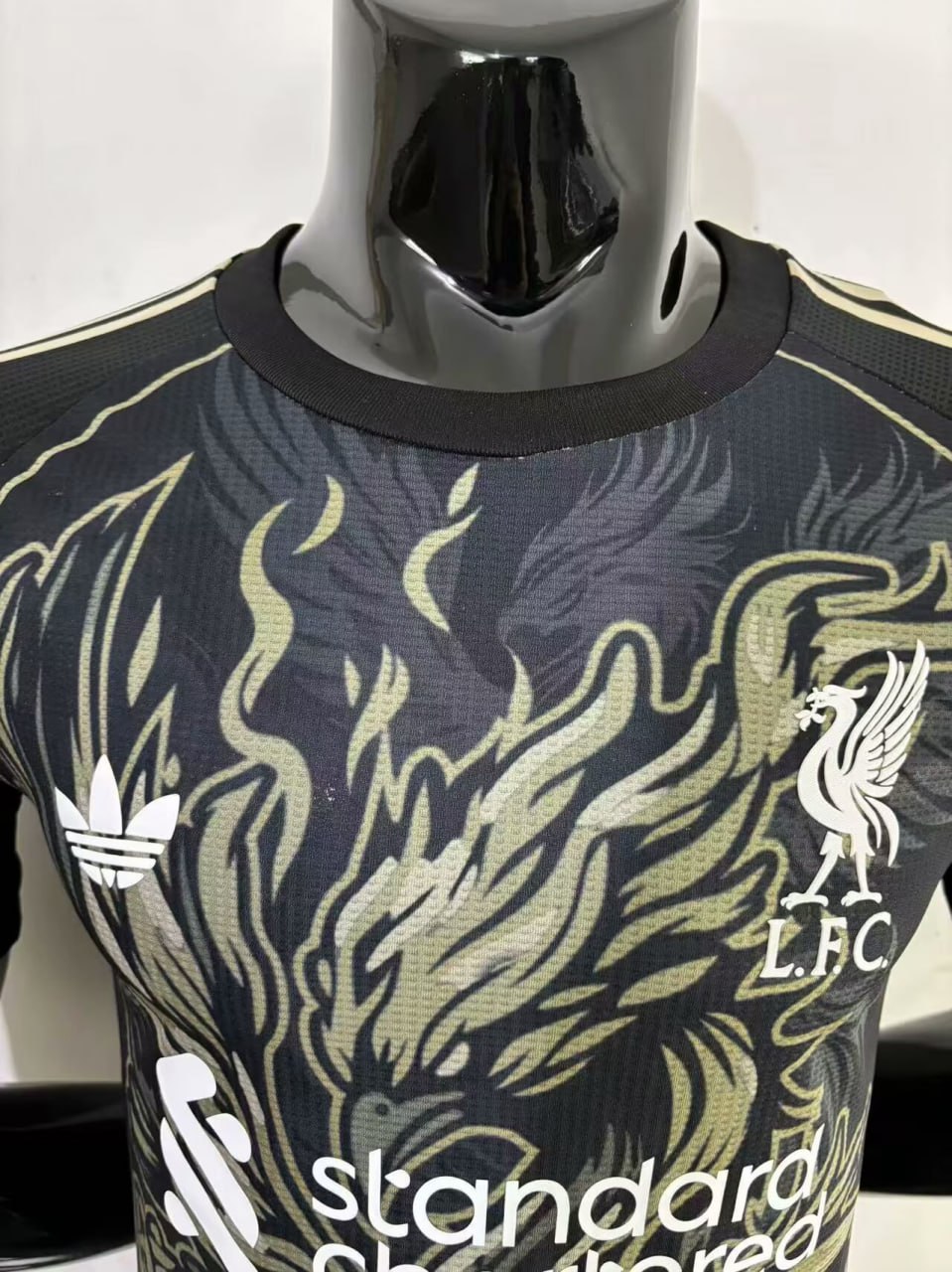 Liverpool  Livebird  Concept Player Version Jersey 25/26