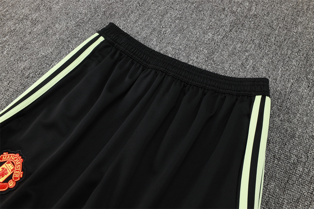 Manchester United Training Pants 24/25