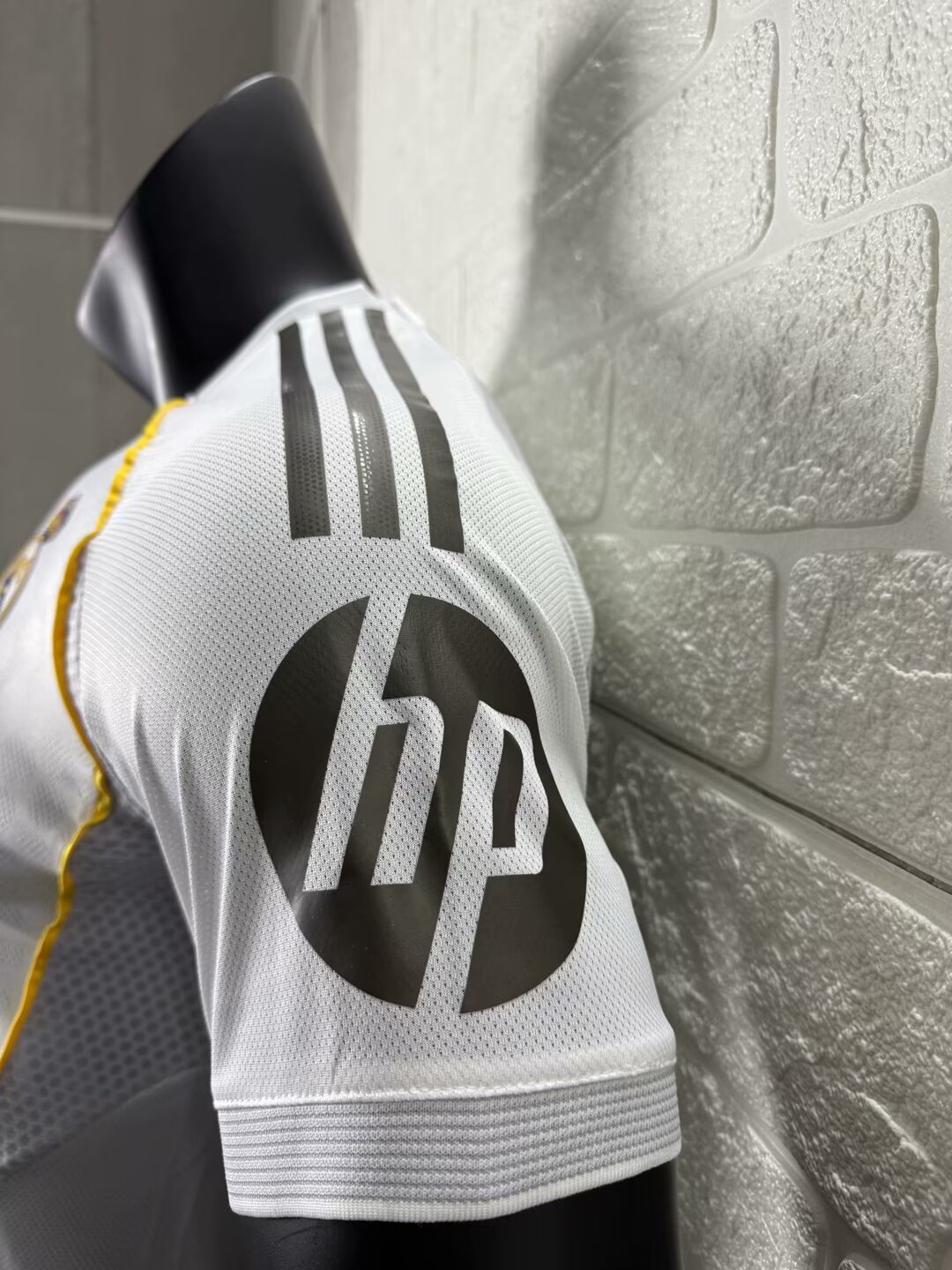 Real Madrid Home Player Jersey 25/26