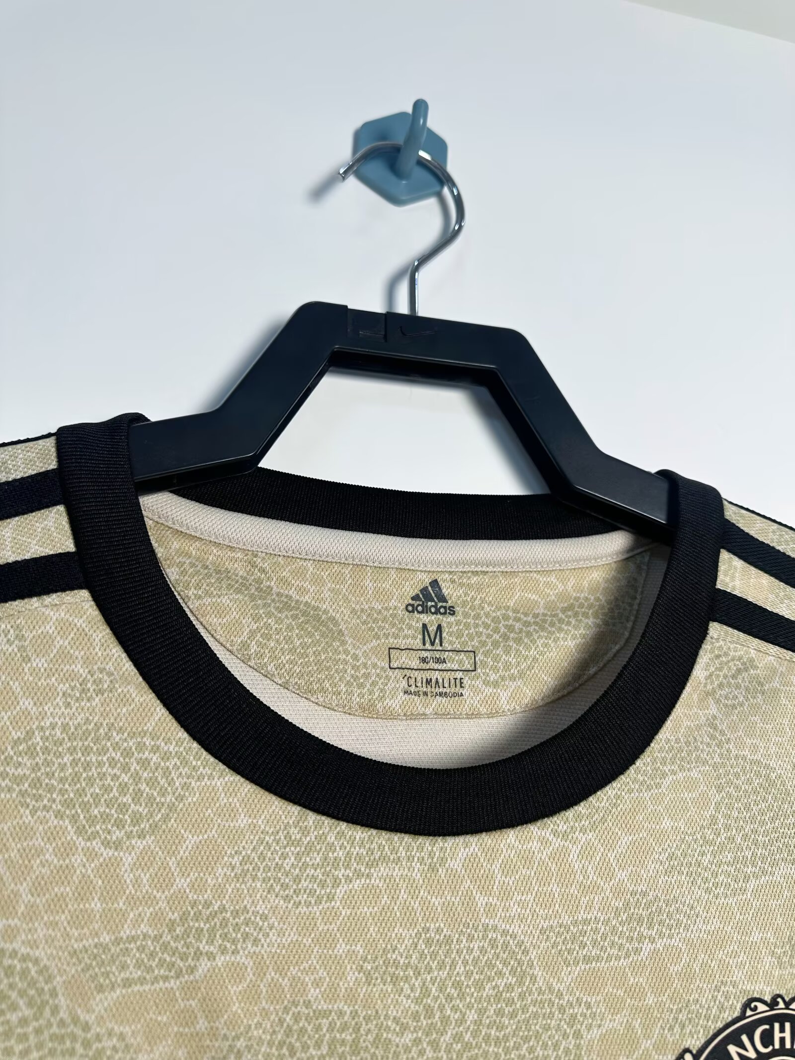 Manchester United Away Retro Jersey 2019/20