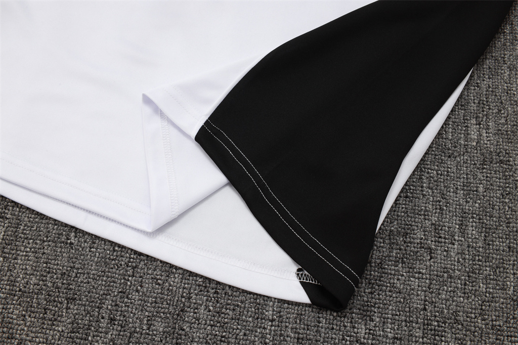 Liverpool Training Jersey Suit 25/26