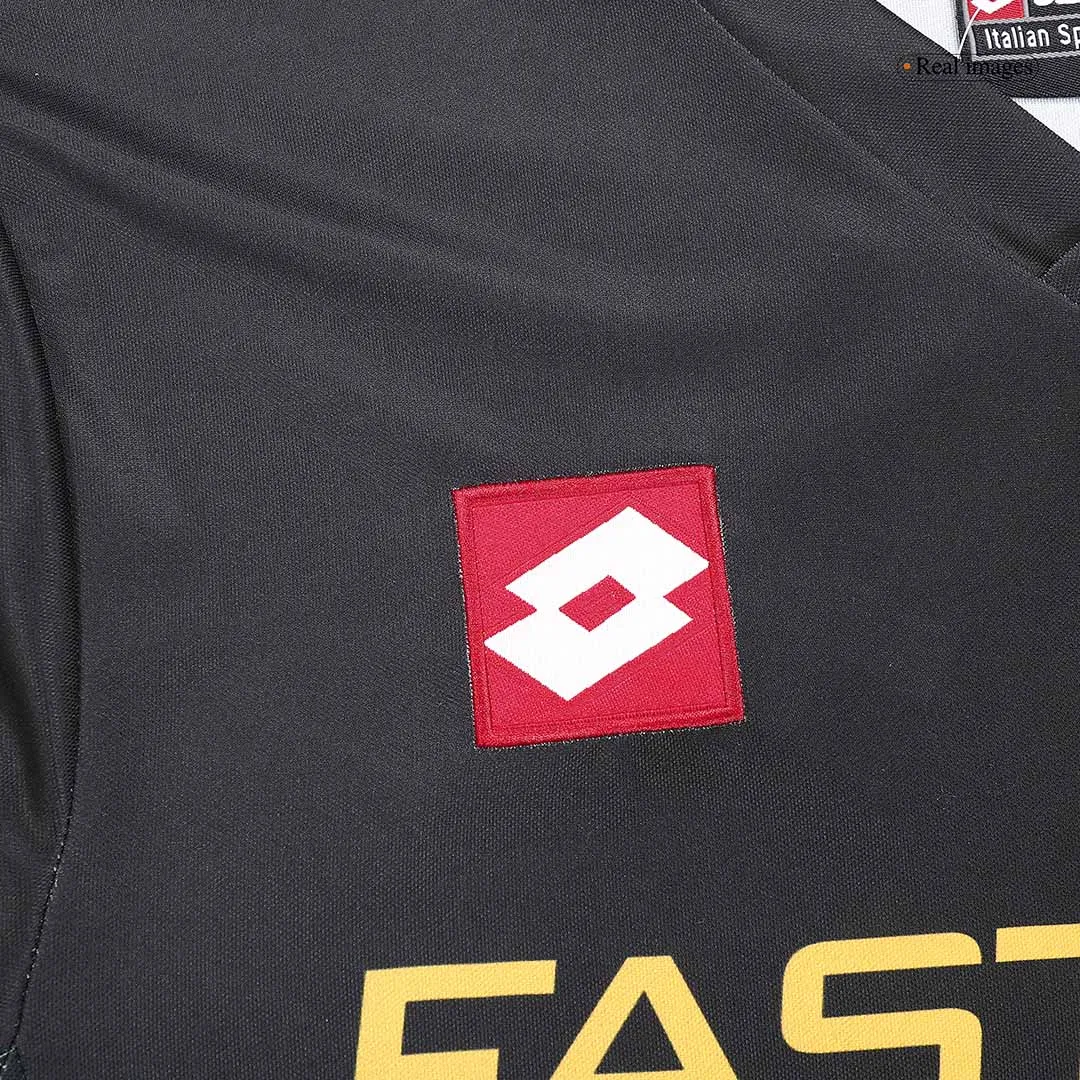 2001-02  Juventus Retro Jersey Away