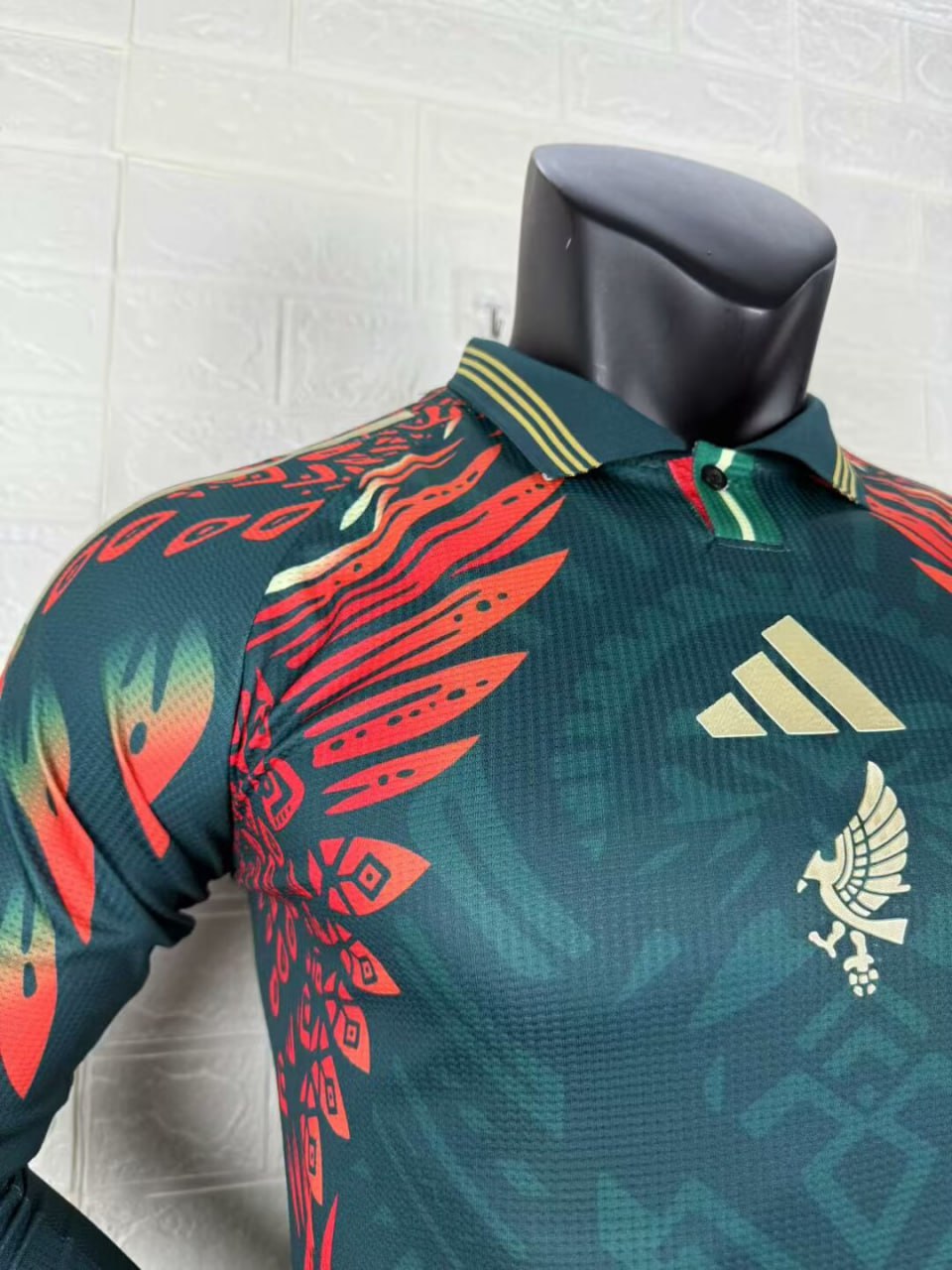 Mexico Gold Man Long Sleeve Player Version Jersey 25/26 Red Green