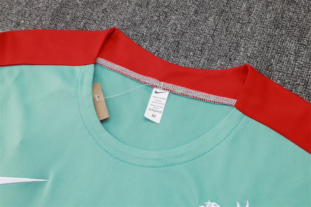 Liverpool Training Short sleeve Suit 24/25