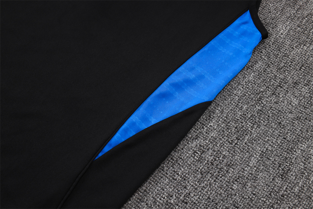 Manchester United Training Jersey 25/26