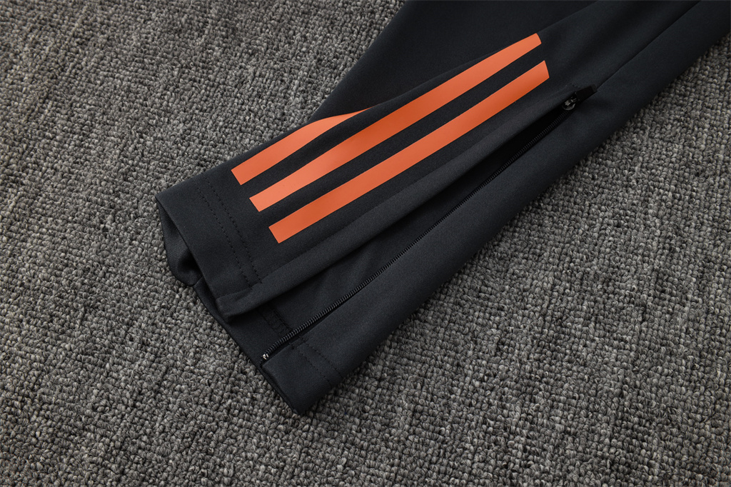 SL Benfica Training Pants 24/25