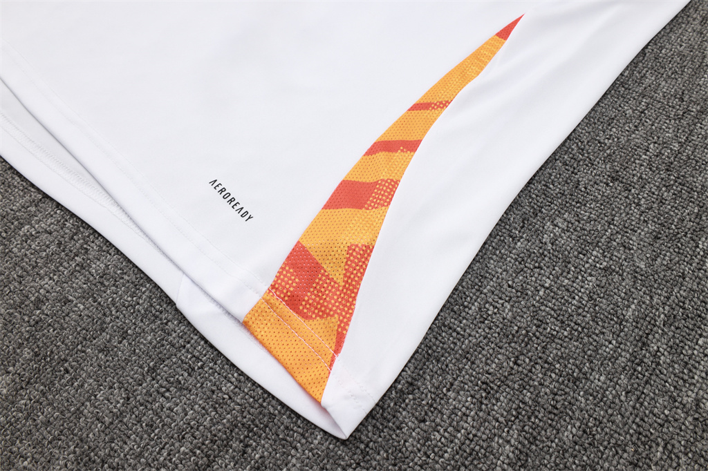 Real Madrid Training Short sleeve Suit 24/25