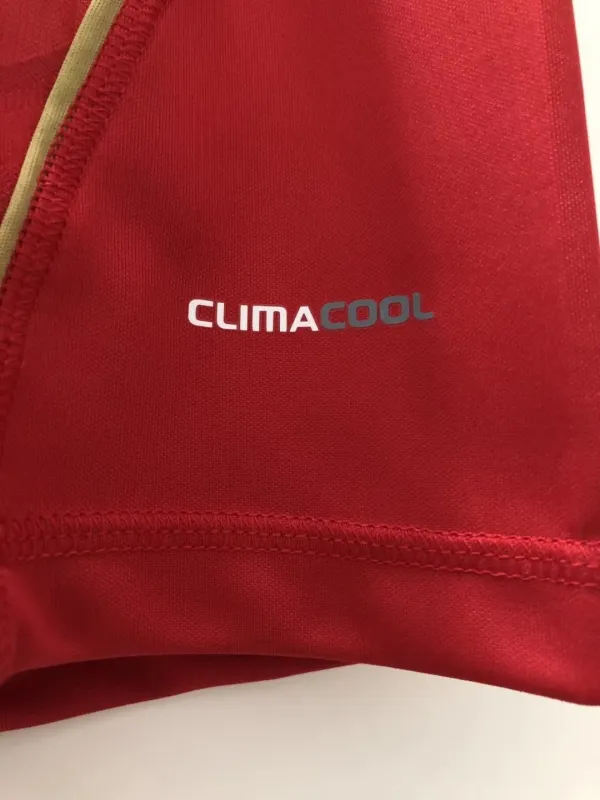 2010-12 Liverpool Retro Jersey Home