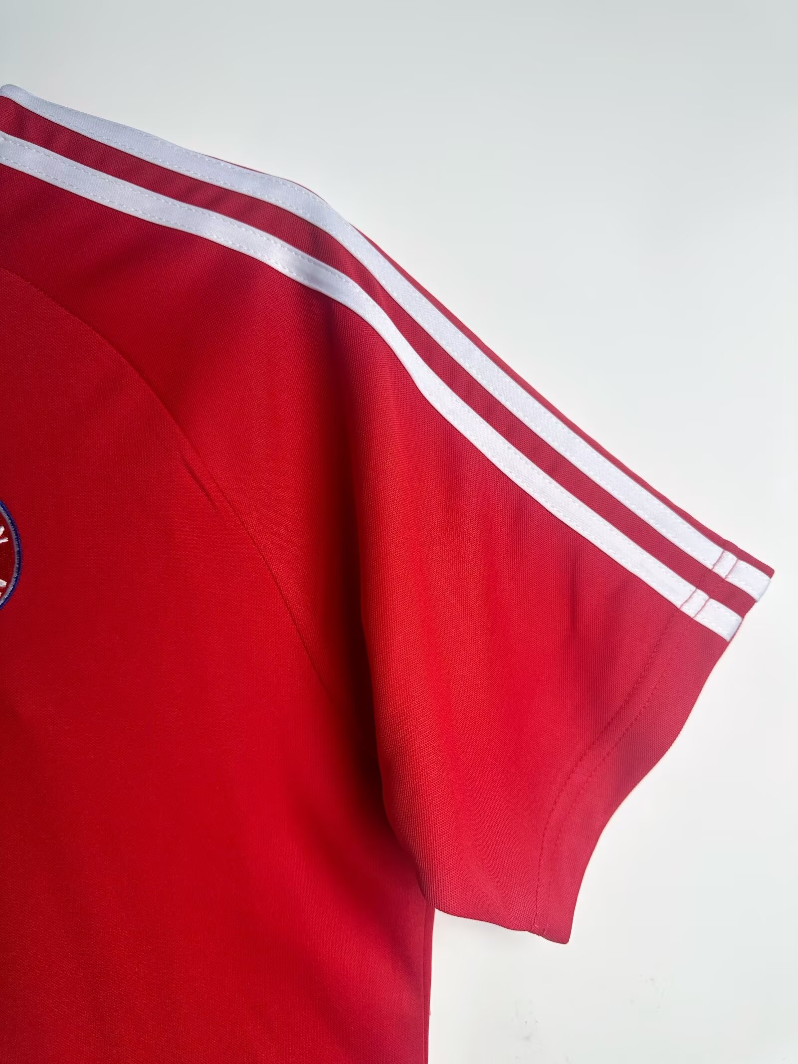 Bayern Munich Champions League Home Retro Jersey 2000/01