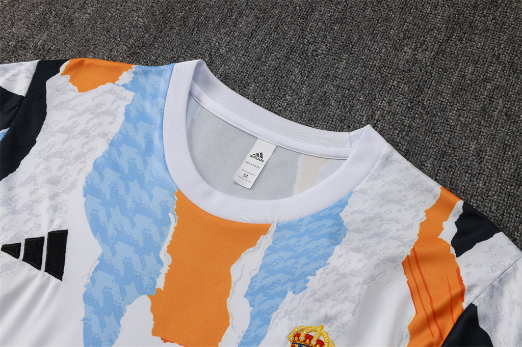 Real Madrid Training Short sleeve Jersey 24/25