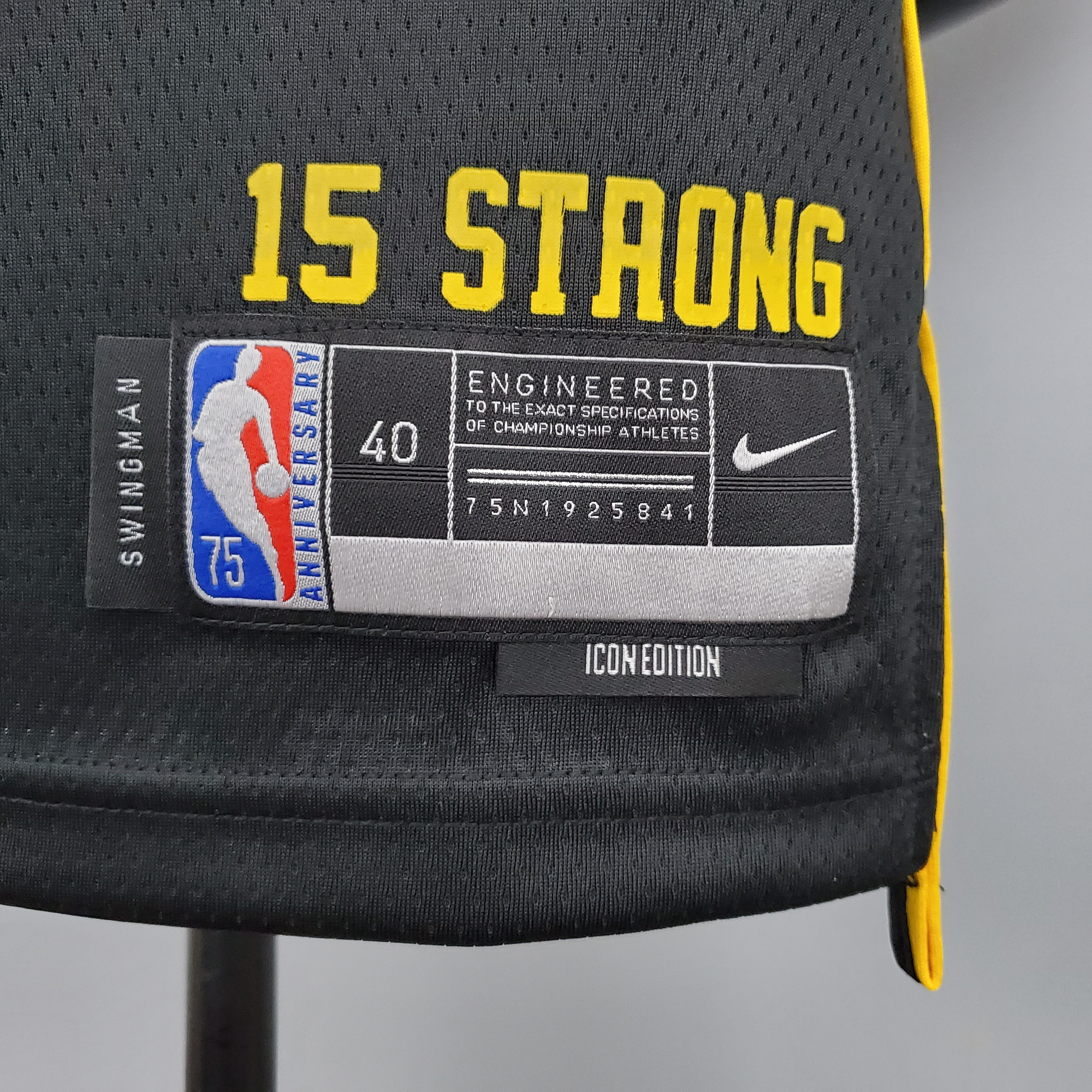 Dwyane Wade Miami Heat 2022 City Edition Swingman Jersey Black