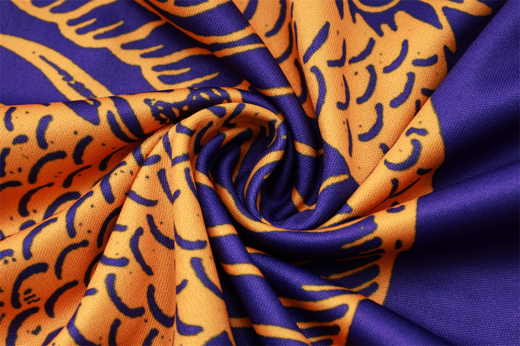 Real Madrid Training Short sleeve Jersey 24/25