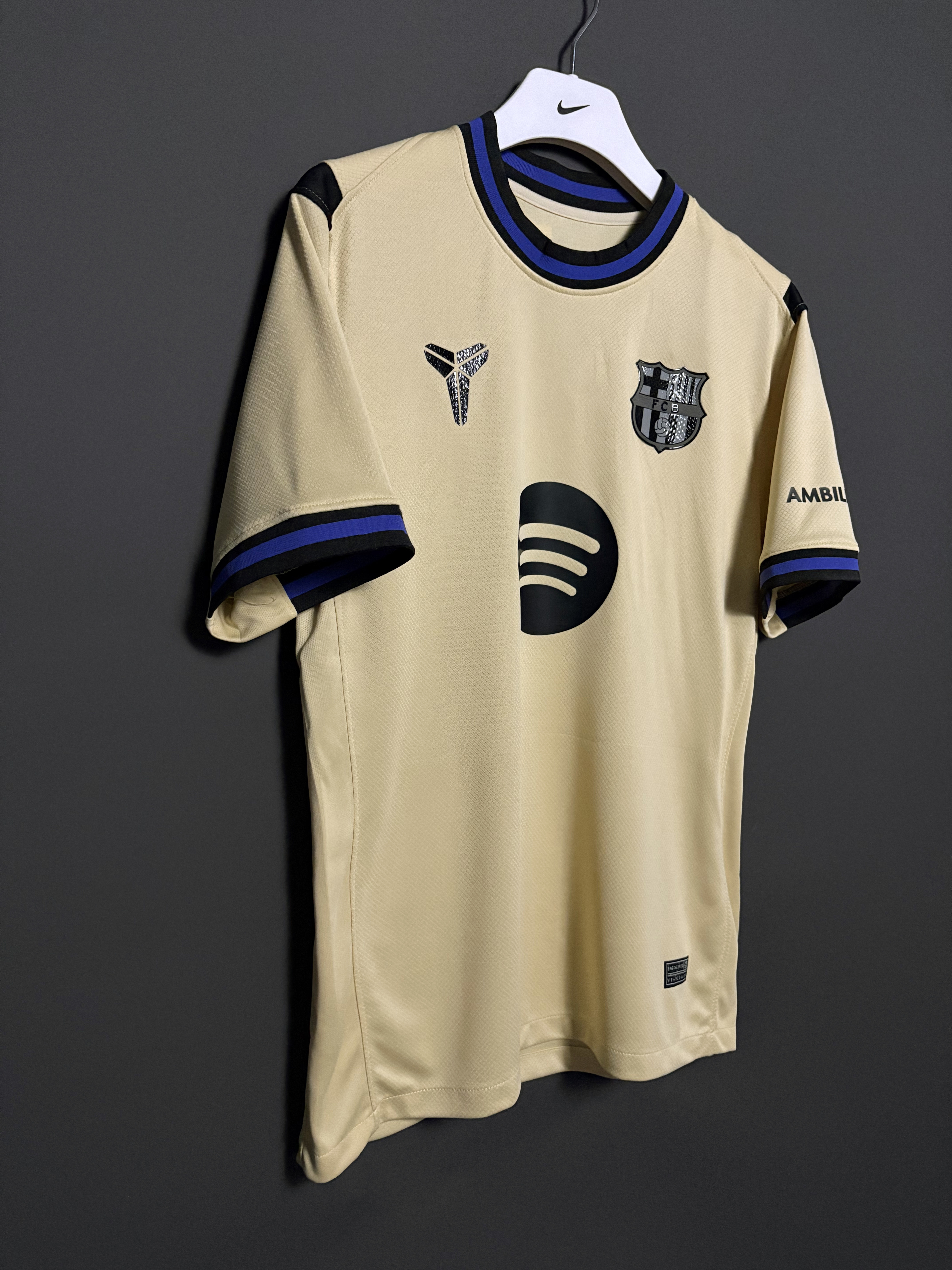 Barcelona Away football Jersey 2025-26  Fan version