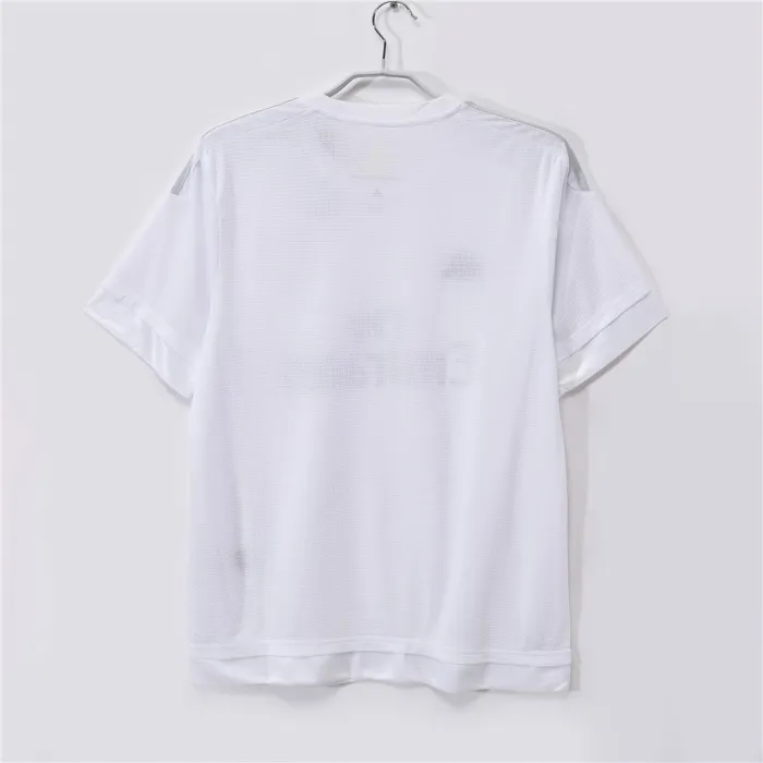 Real Madrid Home Retro Jersey 2015/16