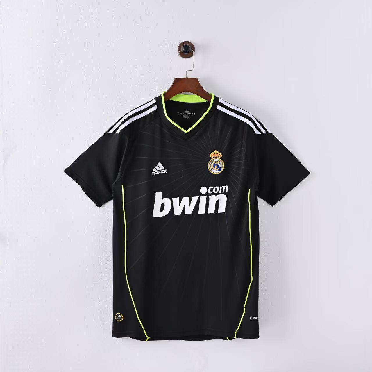Real Madrid Away Retro Jersey 2010/11