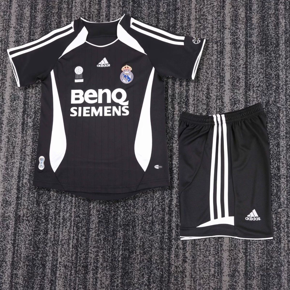 Real Madrid Third Retro Kids Suit 2006/07