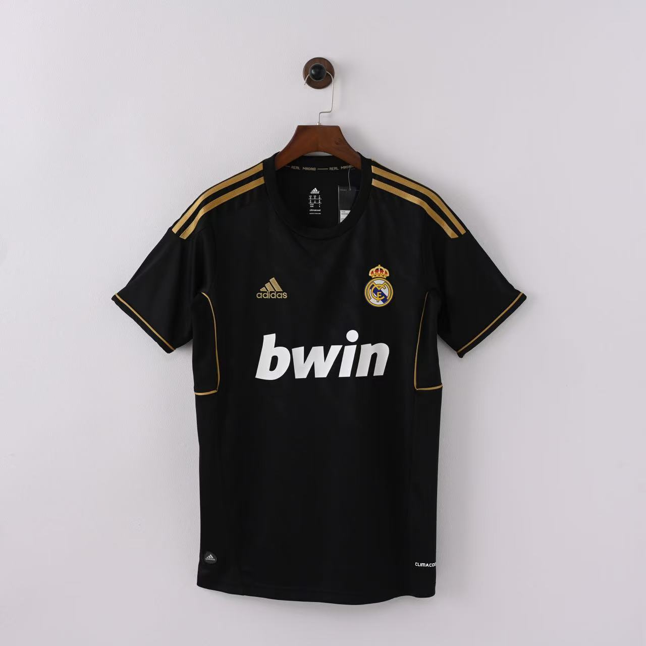 Real Madrid Away Retro Jersey 11/12
