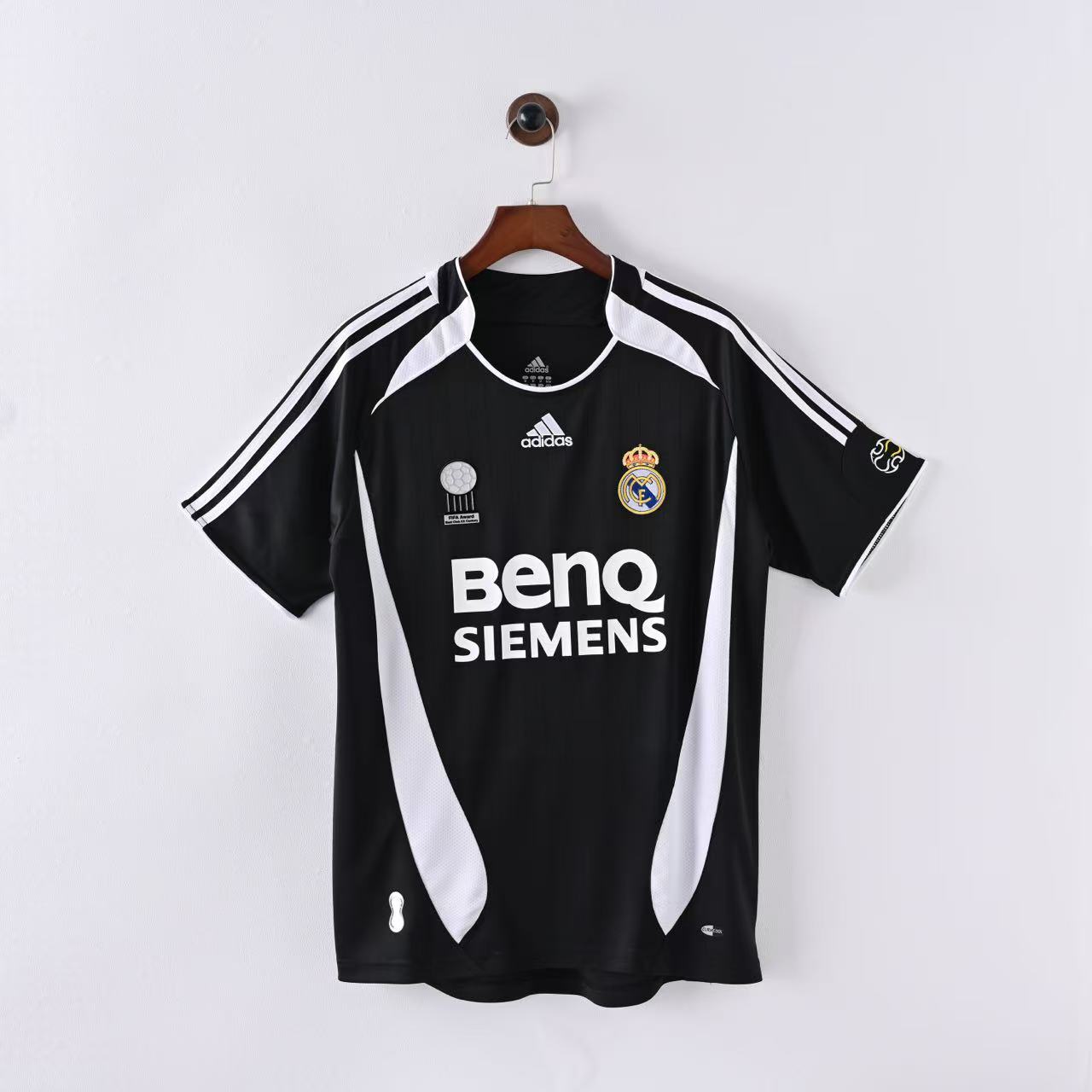 Real Madrid Third Retro Jersey 2006/07