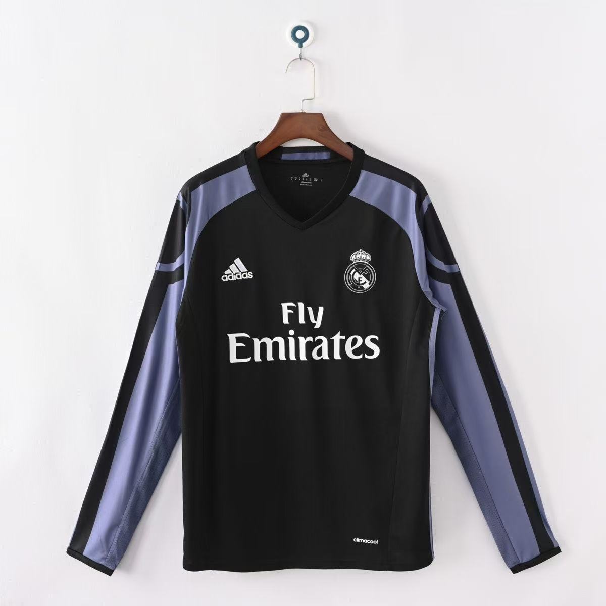 Real Madrid Third Long Sleeve Retro Jersey 2016/17