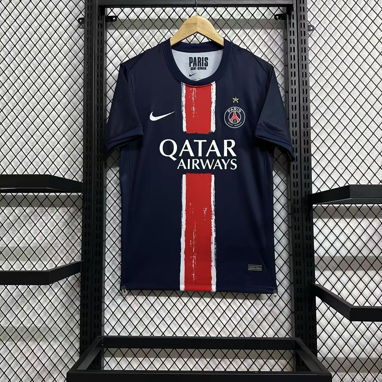 24-25 PSG Home 1:1 Fans Soccer Jersey(带星）