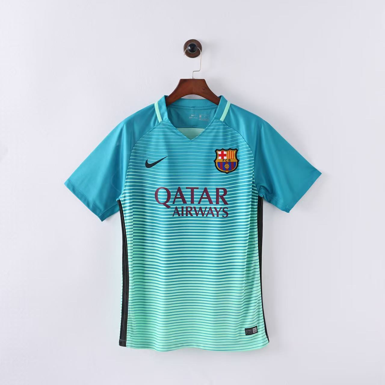 Barcelona Retro Jersey Away 2016-17
