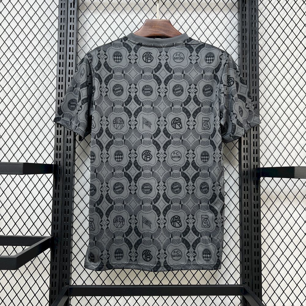 Bayern Munich 2025/26 Wiesn T-Shirt Jersey