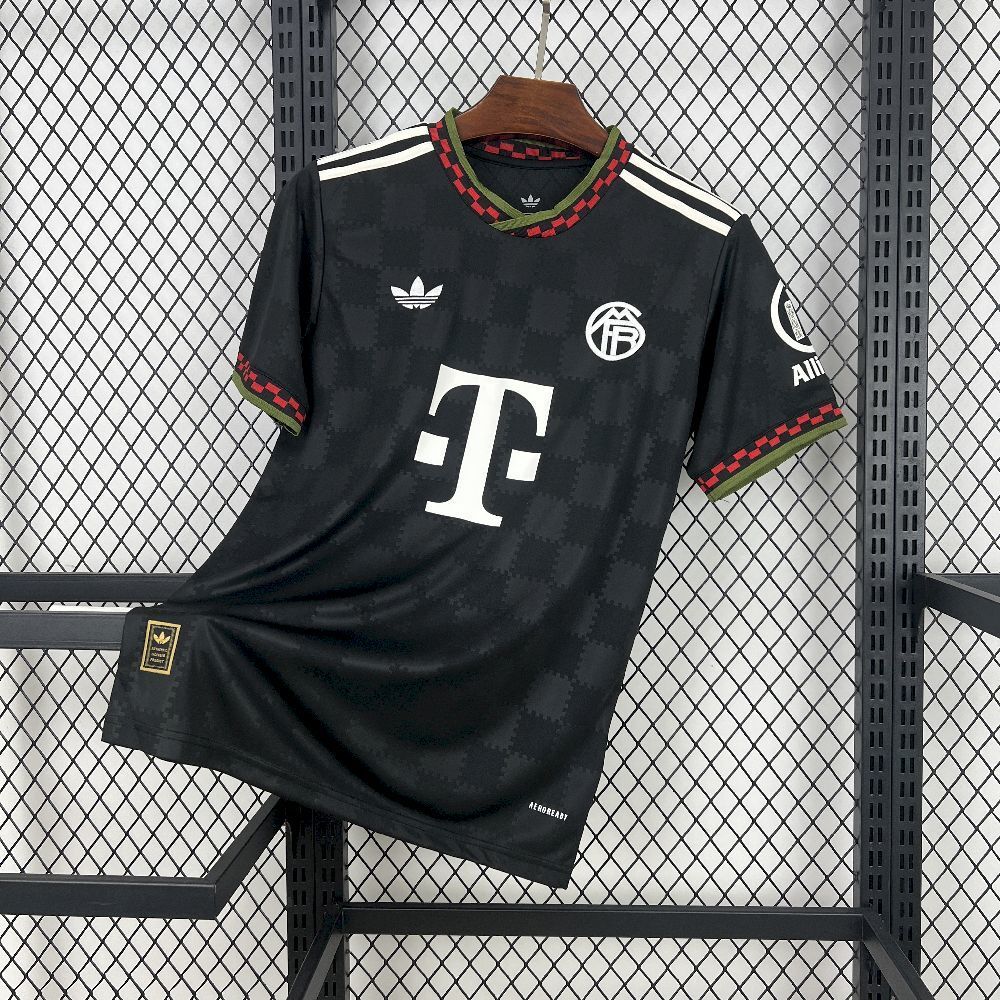 Bayern Munich 2025/26 Third Jersey
