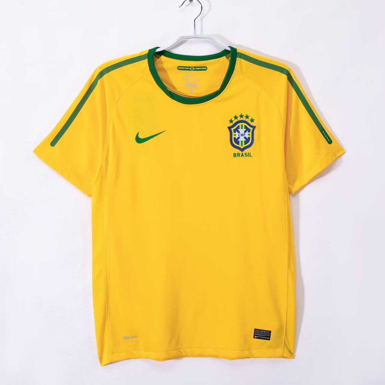 Brazil Home Retro Jersey 2010/11