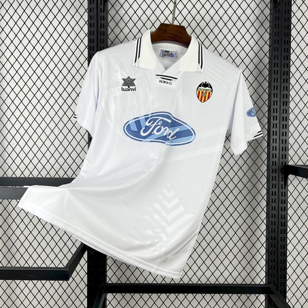 Valencia CF 1999/00 Home Retro Jersey