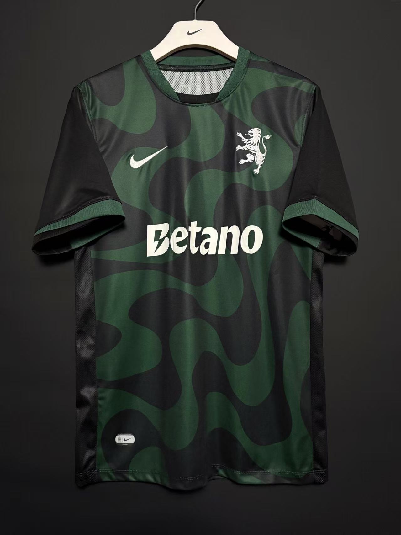 Sporting Lisbon Away Man Jersey 2025/26