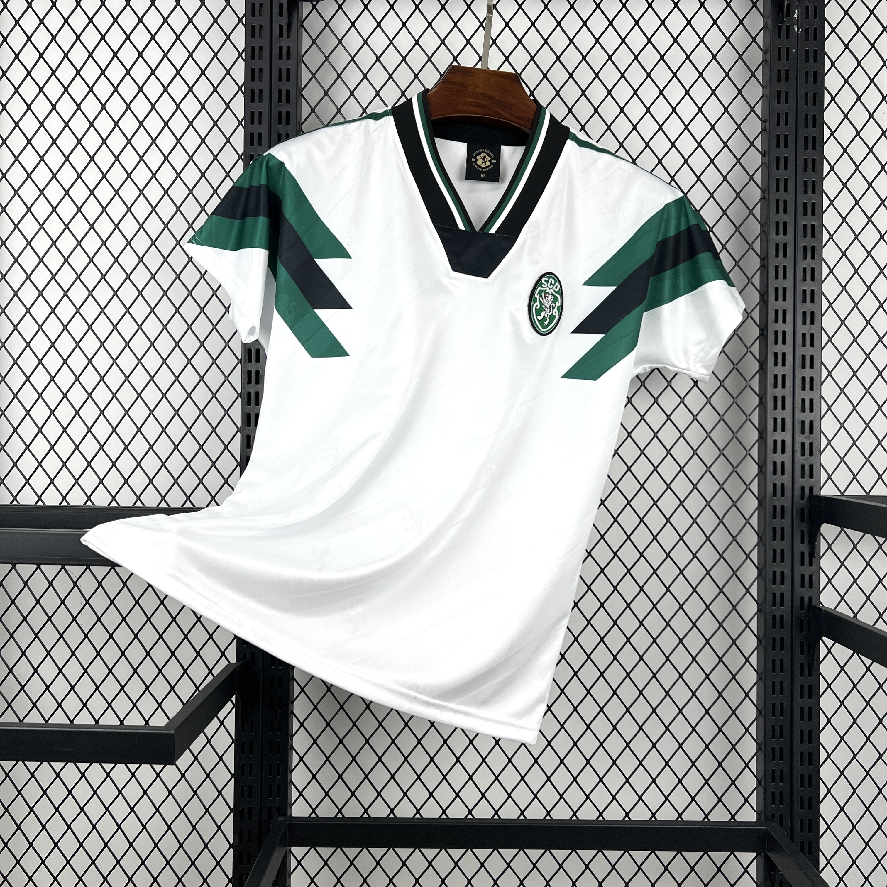 Sporting CP 2025/26 Special Retro Jersey