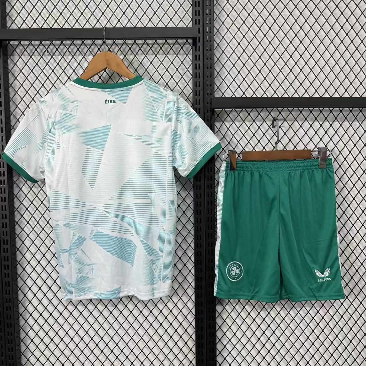 Ireland 2025 Away Kids Suit