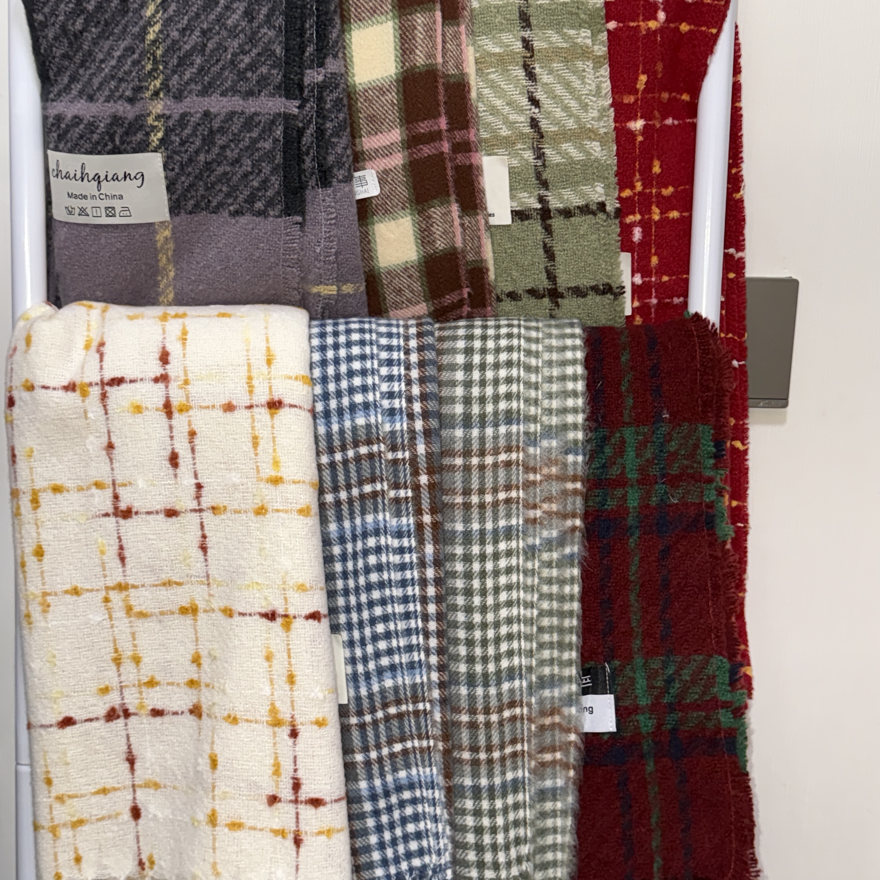 Lucky Scoop - multi-category