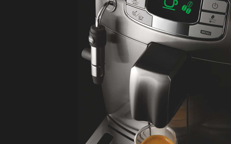 SUPER-AUTOMATIC ESPRESSO MACHINE